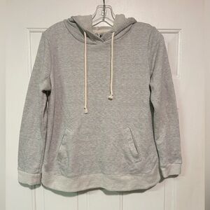 Paper Crane Gray‎ And White Hooded Pull Over Sweatshirt Women's Small